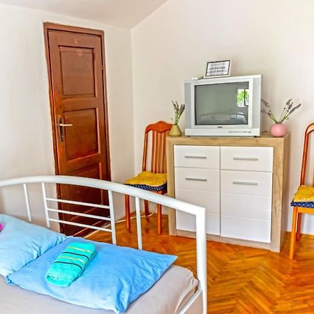 Private Rooms - Tivat Exteriör bild