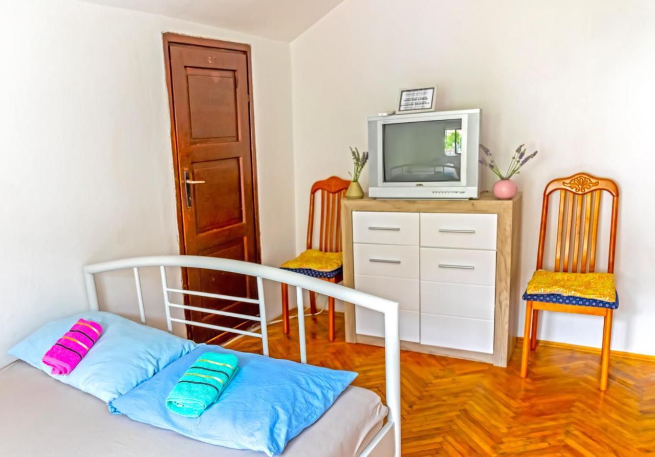 Private Rooms - Tivat Exteriör bild